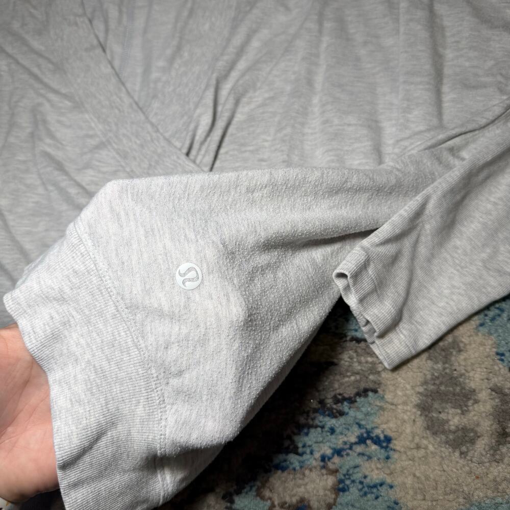 Lululemon Pull Over - image 2